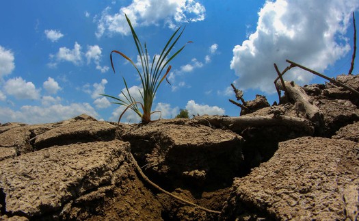 Nắng nóng gay gắt bao trùm TP HCM và Nam Bộ trong tháng 4