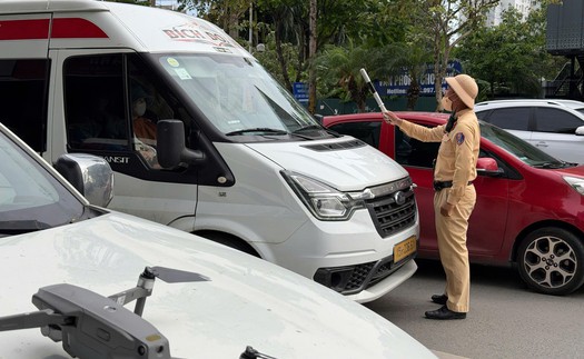 Hà Nội siết chặt hoạt động xe hợp đồng, limousine dịp nghỉ lễ 30/4 - 1/5