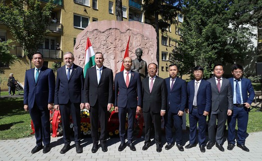 136 năm Ngày sinh Chủ tịch Hồ Chí Minh: Kim chỉ nam cho đường lối đối ngoại độc lập, tự chủ, hoà bình hợp tác và phát triển