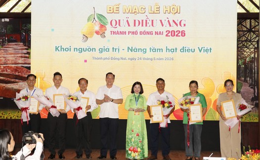 Thúc đẩy phát triển kinh tế nông nghiệp và quảng bá du lịch