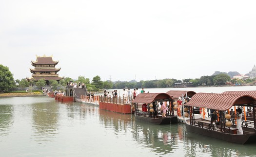 Du lịch Việt Nam bùng nổ từ các điểm đến nghìn tỷ