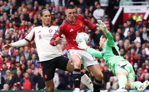 Ban tổ chức Premier League tuyên bố không thể hủy bàn thắng của sao MU vào lưới Liverpool