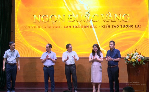 'Ngọn đuốc vàng' - Giải thưởng đầu tiên trong lĩnh vực công nghiệp văn hóa