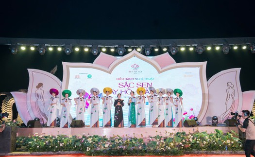 Hoa sen và thổ cẩm hòa quyện trong bộ sưu tập "Liên hoa di sản"