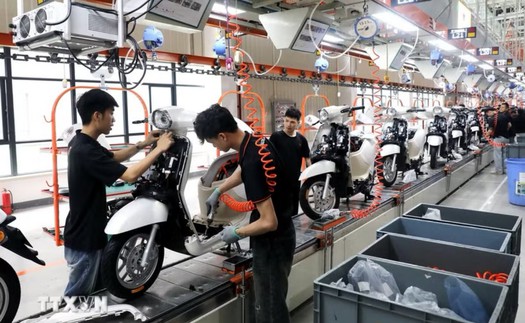 Thị trường xe máy Việt Nam cạnh tranh theo hướng đa công nghệ