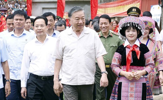 Tổng Bí thư, Chủ tịch nước Tô Lâm dự Ngày hội Toàn dân bảo vệ an ninh Tổ quốc tại Sơn La