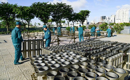 50 năm Thành phố mang tên Bác: Lần đầu trình diễn "pháo hoa nước"