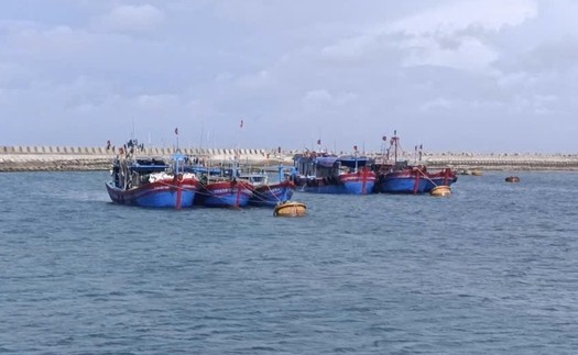 Bão số 1 đổi hướng, cách đặc khu Bạch Long Vĩ khoảng 70km