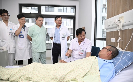 Trái tim người thầy thuốc tuyến cuối và khát vọng xóa nhòa ranh giới y tế tại Ninh Bình