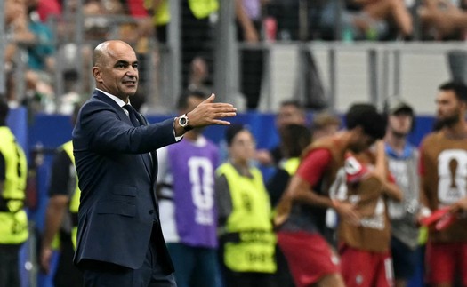 Quaresma: "Roberto Martinez đã thử 50 chiến thuật mà Bồ Đào Nha vẫn chẳng đi đến đâu"