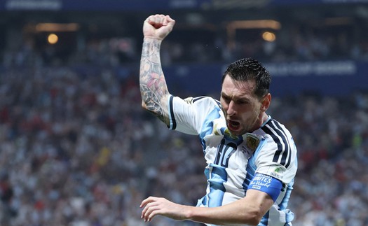 Cựu tiền đạo Premier League: Khi Argentina cần, Messi luôn xuất hiện; Ronaldo ở rất xa thời đỉnh cao