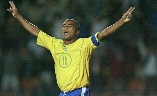 Huyền thoại Brazil đòi sa thải Ancelotti sau trận thua Na Uy: 'Tôi sẽ xé bỏ hợp đồng của ông ấy'