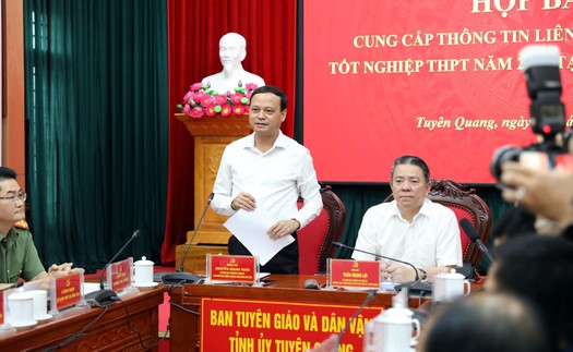 Việc tổ chức thi lại môn Toán tại Tuyên Quang: Bộ GD&ĐT sẽ quyết định phương án xử lý phù hợp sau khi có kết quả xác minh toàn diện