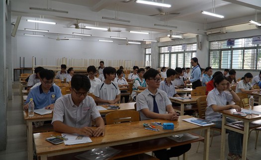Tuyển sinh đại học 2026: Điểm chuẩn phân hóa theo nhóm ngành