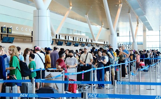 Vụ UAV xuất hiện tại Tân Sơn Nhất: 73 chuyến bay bị ảnh hưởng trực tiếp