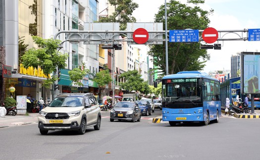 Lượng hành khách sử dụng xe buýt tăng mạnh sau hơn 1 tháng miễn phí vé