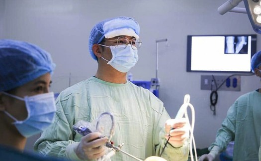 Người Việt chi 3 tỷ USD ra nước ngoài khám bệnh - Bài toán giữ chân người dân và thu hút khách quốc tế