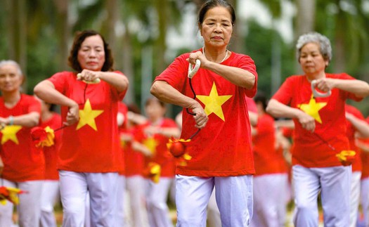 Hà Nội biến thách thức già hóa dân số thành cơ hội phát triển "kinh tế bạc"
