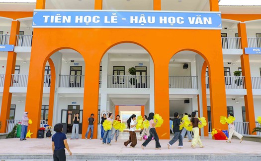 Những ngôi trường mới nơi biên giới Điện Biên