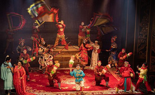 Du lịch nghỉ lễ: Sức hút từ mạng xã hội và rủi ro tiềm ẩn khi mua tour tự phát