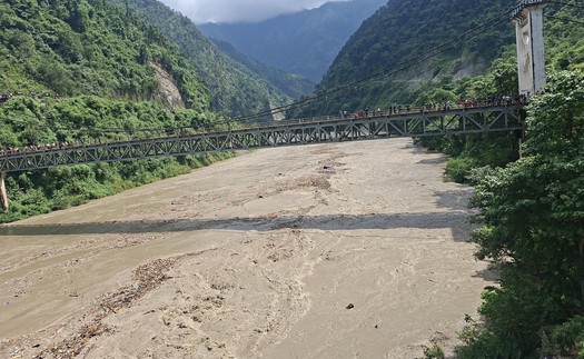 Gần 1.500 người mất tích trong lũ quét tại Nepal và Trung Quốc 