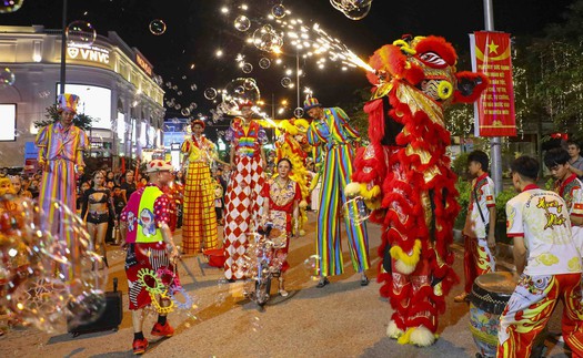 Rộn ràng “Vũ điệu đường phố” tại Festival Dân vũ Quốc tế Điện Biên 2026