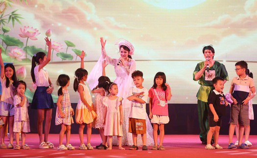 Chương trình nghệ thuật “Trăng rằm tỏa sáng - Thắp sáng tương lai”