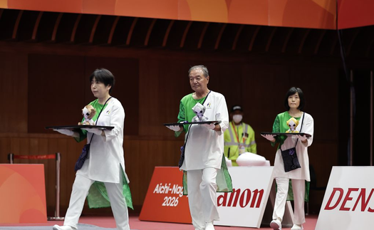 Câu chuyện phía sau những tình nguyện viên tóc bạc ở ASIAD 2026