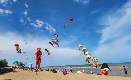 Phát triển du lịch thực sự trở thành ngành kinh tế mũi nhọn, động lực tăng trưởng mới