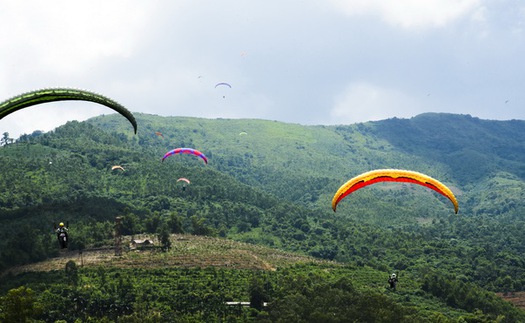 Độc đáo giải dù lượn Việt Nam mở rộng 2017