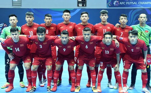 Tuyển Việt Nam ngược dòng xuất thần vào tứ kết futsal châu Á 2018