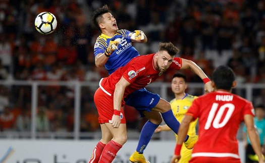 Video clip highlights Persija Jakarta 1-0 SLNA: Gục ngã tại Gelora Bung Karno