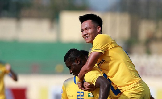 Video clip highlights bàn thắng SLNA 2-1 Tampines Rovers