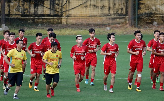 HLV Alfred Riedl: ‘Tuyển Việt Nam có cơ hội vô địch AFF Cup’