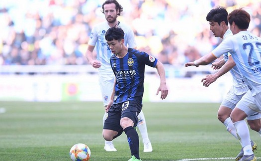 Lối thoát nào cho Công Phượng và Incheon United?