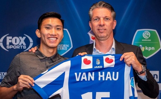 Giám đốc kỹ thuật Heerenveen: ‘Văn Hậu xứng đáng có cơ hội’