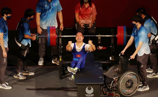 Lê Văn Công giành huy chương đầu tiên cho Việt Nam tại Paralympic Tokyo