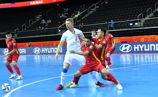 Tuyển Futsal Việt Nam đá vì người hâm mộ, gia đình và Việt Nam