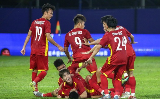 4 cầu thủ U23 Việt Nam đi đường bộ sang Campuchia đá bán kết