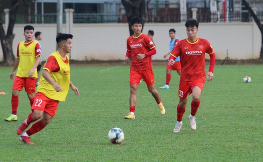 U23 Việt Nam hứng khởi tập buổi đầu tại Campuchia