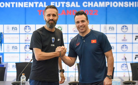 HLV Diego Raul muốn futsal Việt Nam chơi tốt tại Thái Lan