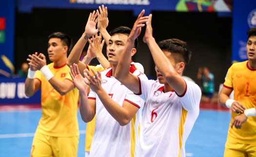 ‘Futsal Việt Nam dồn sức cho trận gặp Iran’