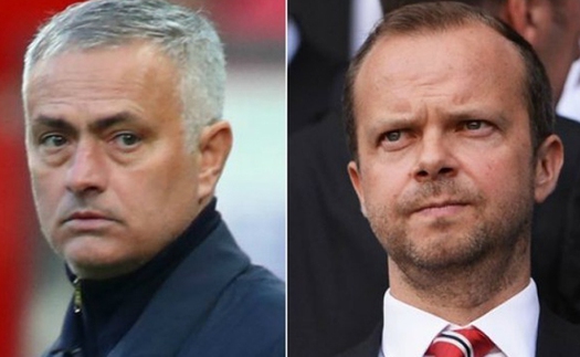 Các sếp M.U ra quyết định khiến Mourinho 'không thể cười nổi'