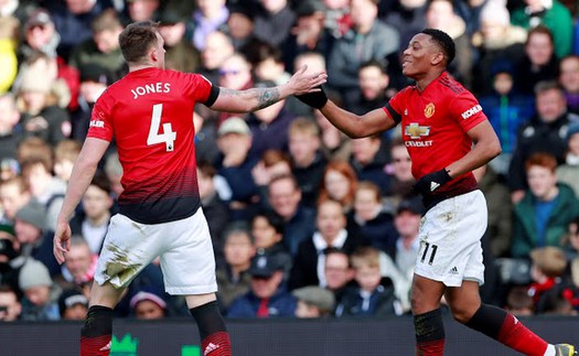 Fulham 0-3 M.U (KT): Pogba và Martial tỏa sáng giúp 'Quỷ đỏ' tạm lọt vào top 4