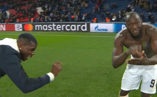 CĐV hả hê với màn ăn mừng của Pogba và Lukaku sau khi lội ngược dòng trước PSG