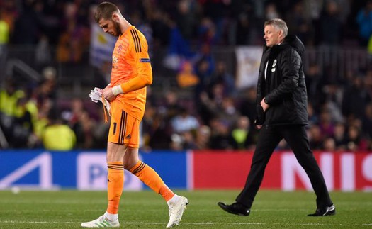 CẬP NHẬT tối 18/4: De Gea dằn vặt sau trận thua Barca. Van Dijk tiết lộ kế hoạch bắt chết Messi