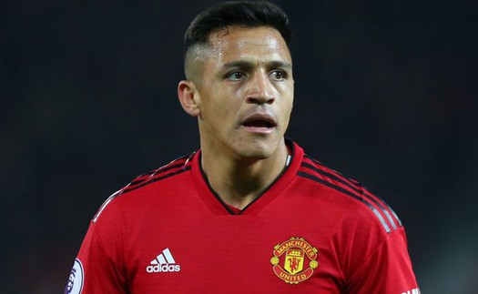 THỐNG KÊ: Sanchez chỉ chạm bóng 1 lần trong 12 phút đá với Man City