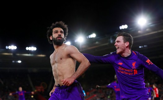 Southampton 1-3 Liverpool: Salah chấm dứt con khát bàn, đưa The Kop lên đỉnh