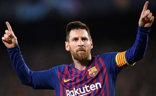 Chủ tịch Barca: 'Messi chỉ đang đối đầu với chính bản thân. Cậu ấy ở một chiều không gian khác'