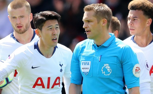 Fan Tottenham: 'Son Heung Min muốn nghỉ sớm để đá trận Ajax nên mới bị thẻ đỏ như thế'